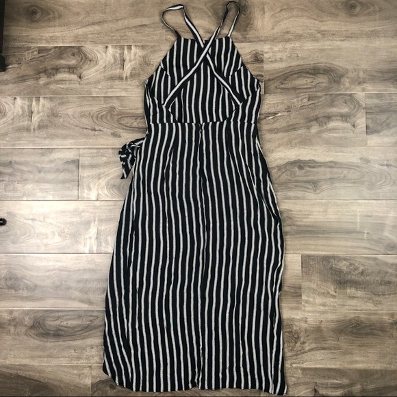 Faux Wrap Dress - Picture 2 of 7